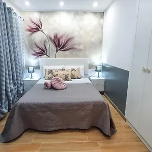 https://apartment-orlando-tenerife-sur.adeje-hotels.com